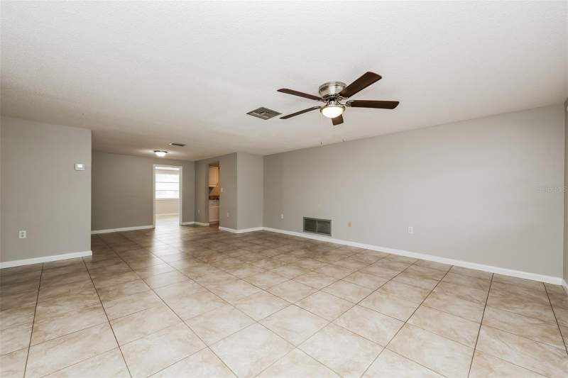 3 bedroom Single Family Residence at 7004 Mayfield Drive, Embassy Hills, Port Richey — photo 5