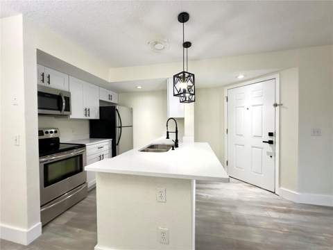 5140 Conroy Road #27, Orlando FL - photo 10 of 45