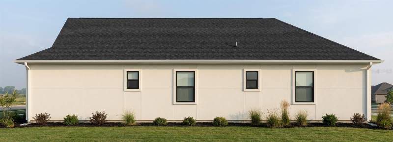 4 bedroom Single Family Residence at 4800 16th Avenue, Oakwood Sub, St Petersburg — photo 3