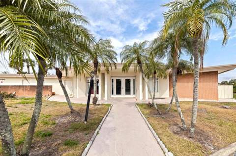 4480 Overlook Drive #12, St Petersburg FL - photo 20 of 23