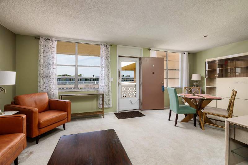 1 bedroom Condominium at 4915 Bay Street #331, Winston Park Northeast, St Petersburg — photo 4