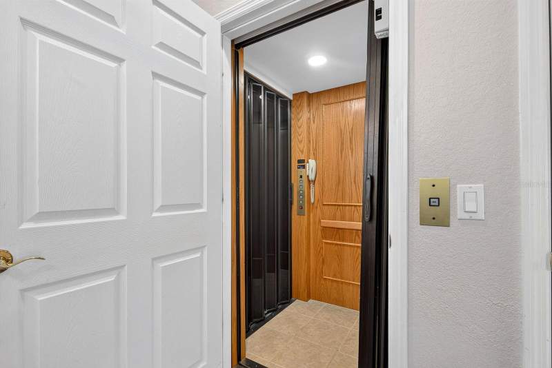 4 bedroom Townhouse at 1014 34th Drive, Riverbay Twnhms Ph One, Palmetto — photo 5