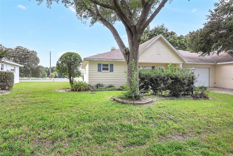 2 bedroom Villa at 9314 SW 97th Lane #A, On Top/The World Re 1B, Ocala — photo 2