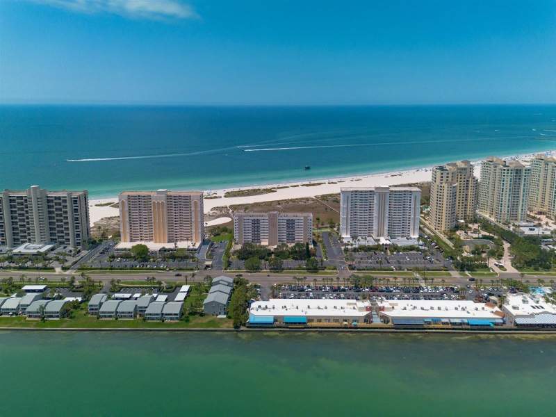 2 bedroom Condominium at 1250 Gulf Boulevard #706, Landmark Towers 2, Clearwater Beach — photo 2