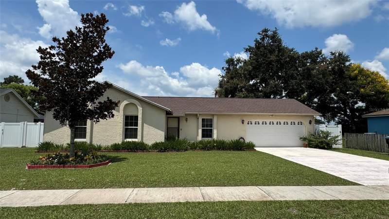4 bedroom Single Family Residence at 4026 KILLIAN DR., EASTORLANDO SECTION 6, ORLANDO — photo 1