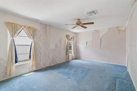 4643 Sandpointe Drive, New Port Richey FL - photo 18 of 32