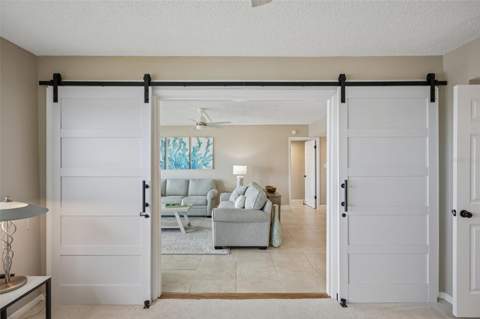 1621 Gulf Boulevard #1604, Clearwater FL - photo 12 of 59