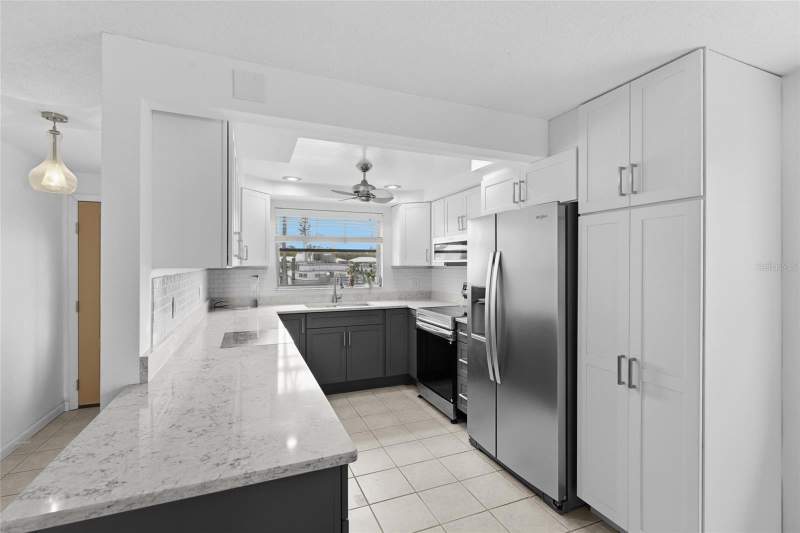 2 bedroom Condominium at 845 Spanish Drive #845, Spanish Main Yacht Club Condo, Longboat Key — photo 4