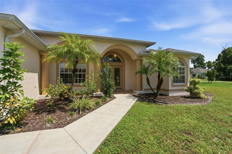 3 bedroom Single Family Residence at 2262 Rio De Janeiro Avenue, Punta Gorda Isles Sec 23, Punta Gorda — photo 5