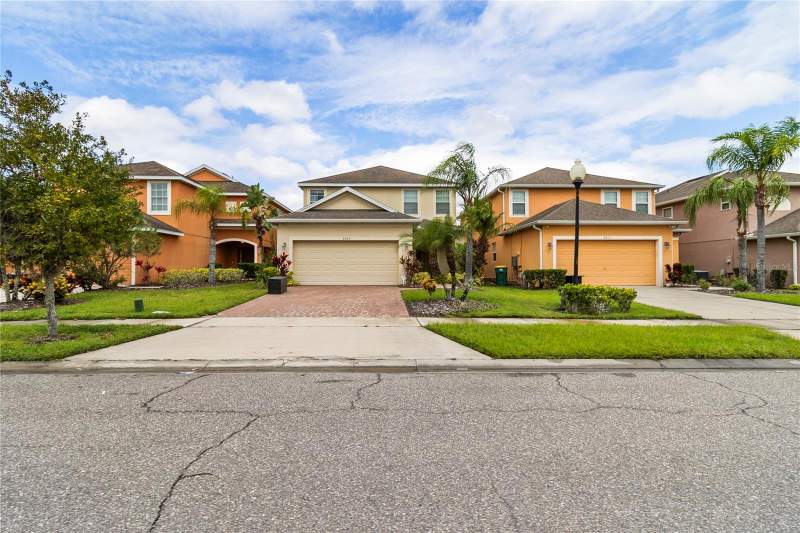 5 bedroom Single Family Residence at 2615 Santosh Cove, Veranda Palms Ph 1C, Kissimmee — photo 2