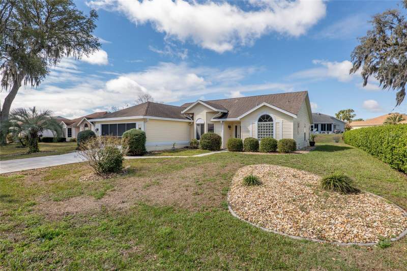 2 bedroom Single Family Residence at 2318 NW 50th Avenue, Ocala Palms Un 01, Ocala — photo 2