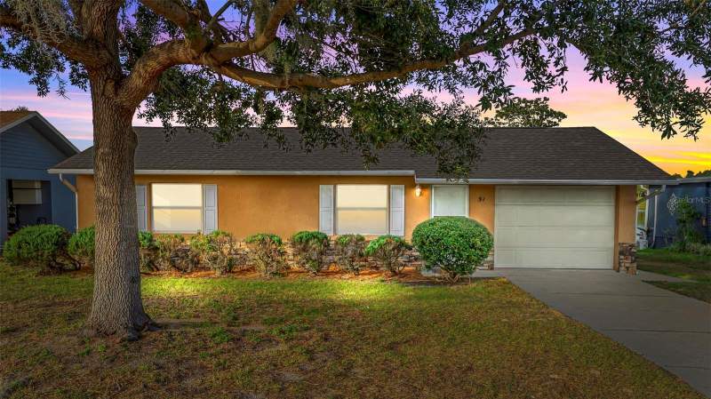 Umatilla Lake Mary Estates