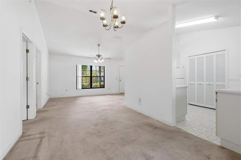3 bedroom Single Family Residence at 1381 Heather Glen Drive, Heather Glen, Deland — photo 5