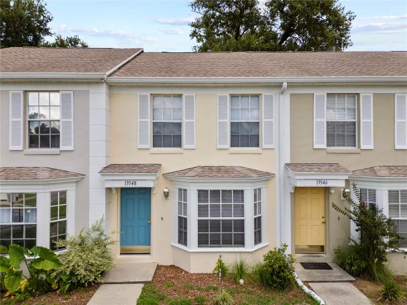 Embassy Park Townhomes Condo