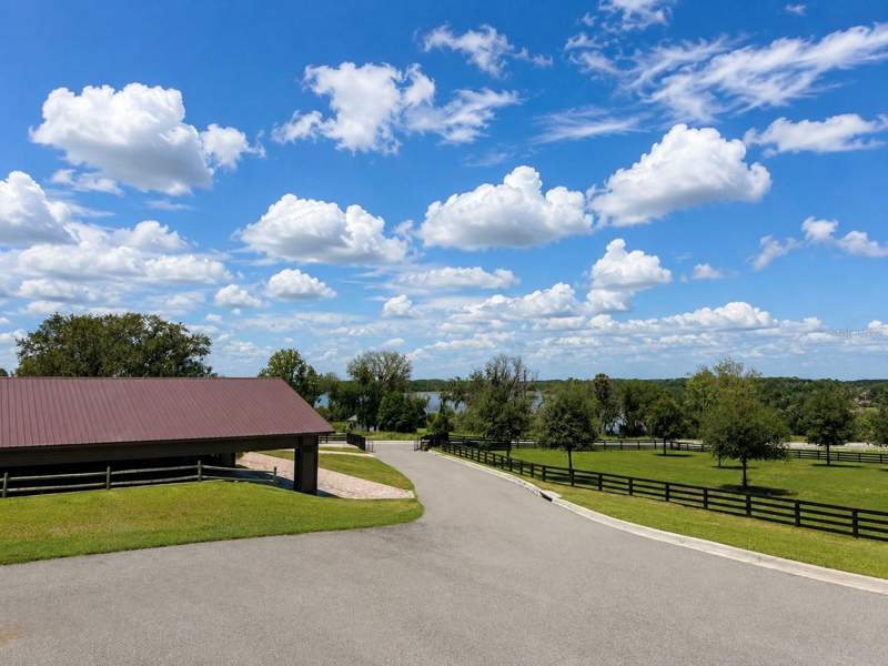 2 bedroom Single Family Residence at 6820 County Road 561, Postal Groves, Clermont — photo 5