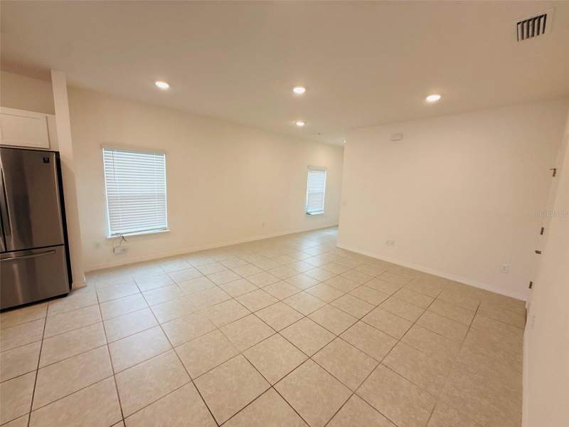 3 bedroom Townhouse at 12547 NW 7th Place, Tara West End Ph 1 Pb 35 Pg 58, Newberry — photo 4
