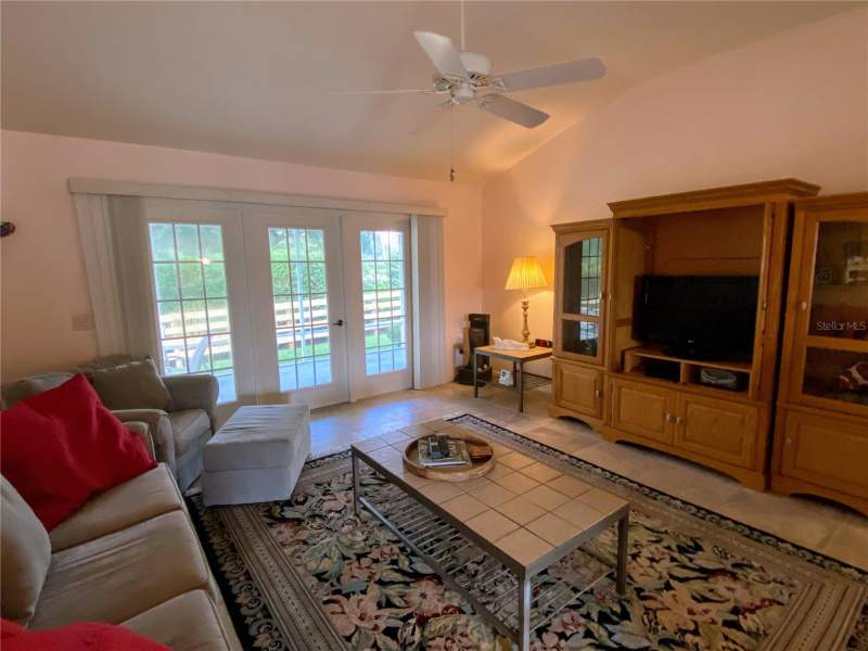 3 bedroom Single Family Residence at 2530 Saffron Lane, Villages Of Sumter, The Villages — photo 4