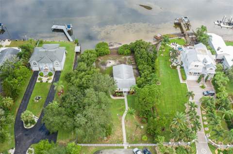 2030 Gulfview Drive, Holiday FL - photo 13 of 77