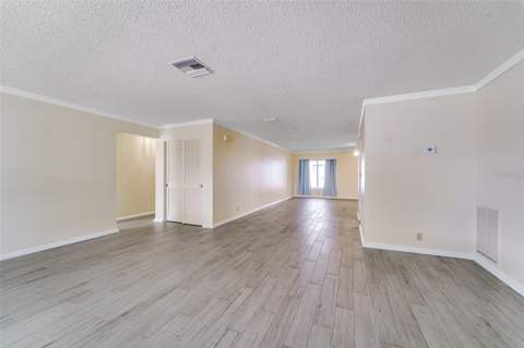 3459 Mainlands Boulevard, Pinellas Park FL - photo 13 of 65