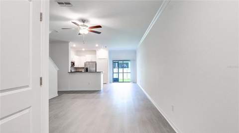36427 Garden Wall Way, Zephyrhills FL - photo 7 of 63