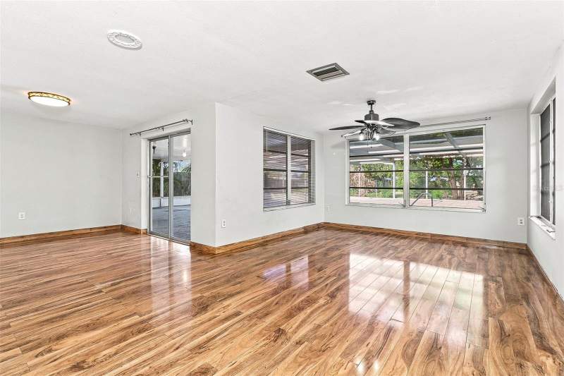 3 bedroom Single Family Residence at 10121 Oleander Drive, Jasmine Lakes, Port Richey — photo 3