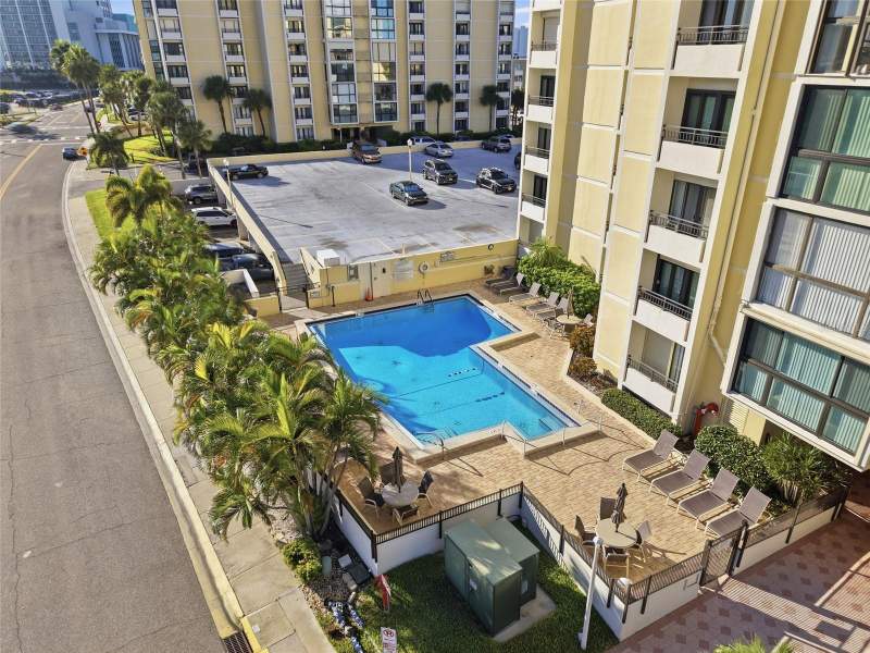 2 bedroom Condominium at 830 S Gulfview Boulevard #604, Clearwater Point, Clearwater Beach — photo 3