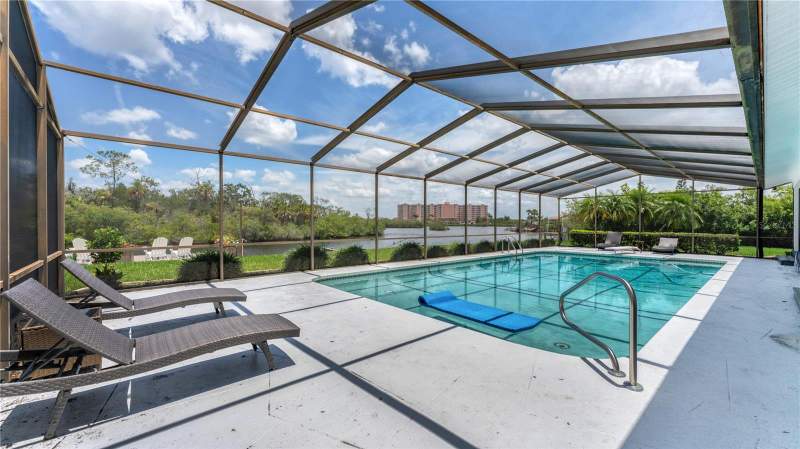 5 bedroom Single Family Residence at 5623 Hull Court, Gulf Harbors Woodlands, New Port Richey — photo 5