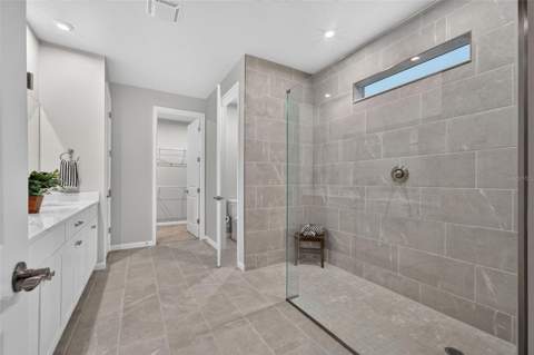 11627 Myakka Blue Drive, Venice FL - photo 17 of 77