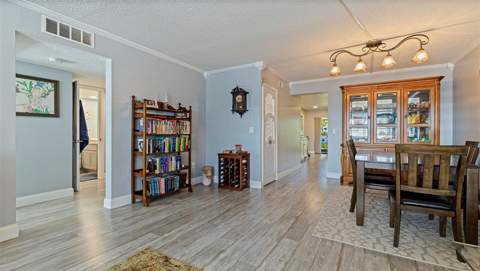 4910 Bay Street #310, St Petersburg FL - photo 7 of 30