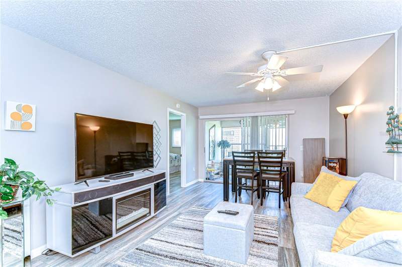 2 bedroom Condominium at 13870 Oakwood Lane #13870, Mission Oaks Condo, Seminole — photo 5