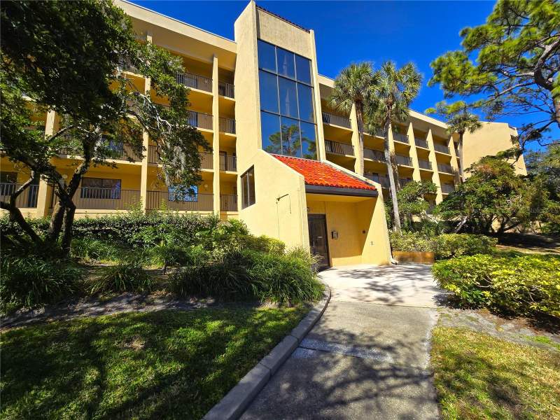 Imperial Pines Condo