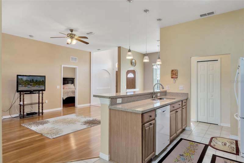 3 bedroom Single Family Residence at 503 Anise Court, Poinciana Nbrhd 3 South Village 7, Kissimmee — photo 4