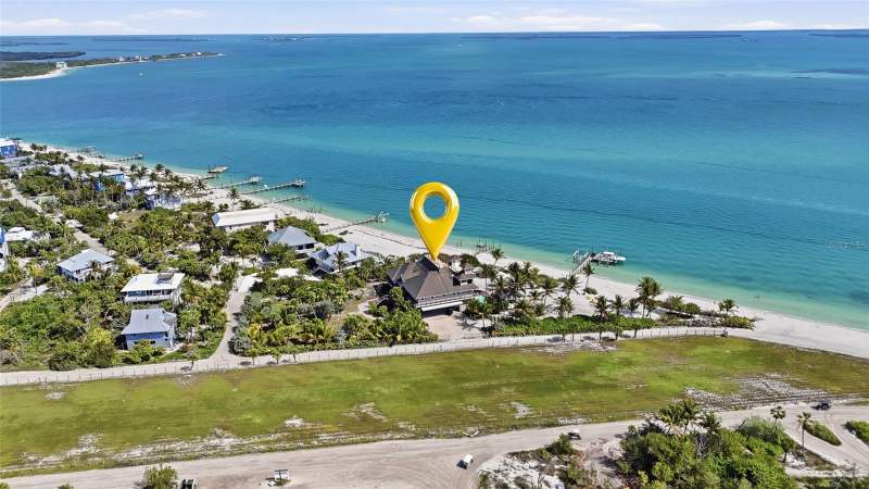 4 bedroom Single Family Residence at 211 Kingfisher Drive, Punta Robalo, Captiva — photo 5