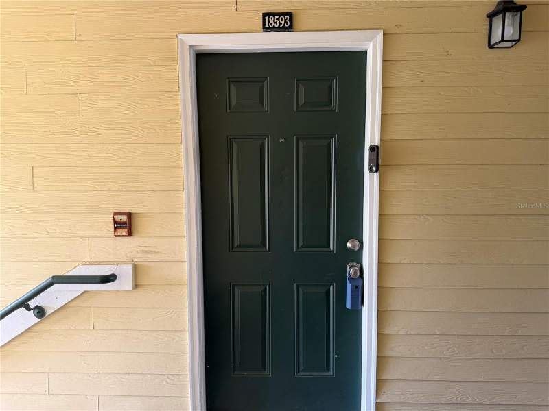3 bedroom Half Duplex at 18593 Bridle Club Drive, Equestrian Parc At Highwoods P, Tampa — photo 3