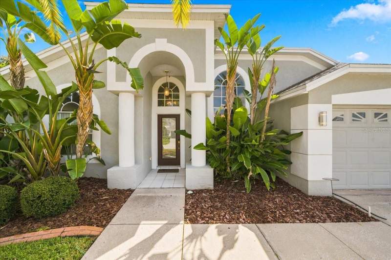 4 bedroom Single Family Residence at 18009 Palm Breeze Drive, Cross Creek Prcl D Ph 1, Tampa — photo 5