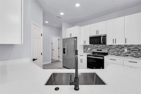 965 Nancy Court, Kissimmee FL - photo 10 of 30