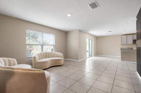 5280 Fiddle Fig Avenue, Wimauma FL - photo 13 of 43
