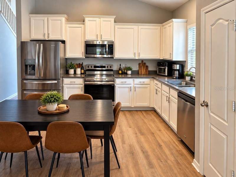 5 bedroom Single Family Residence at 600 Scrub Jay Way, Sandy Ridge Ph 02, Davenport — photo 5
