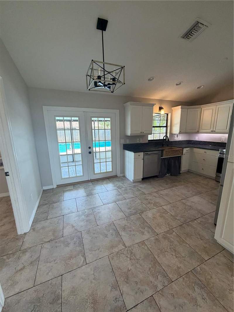 3 bedroom Single Family Residence at 5741 SE 21st Lane, Oakhurst, Ocala — photo 3