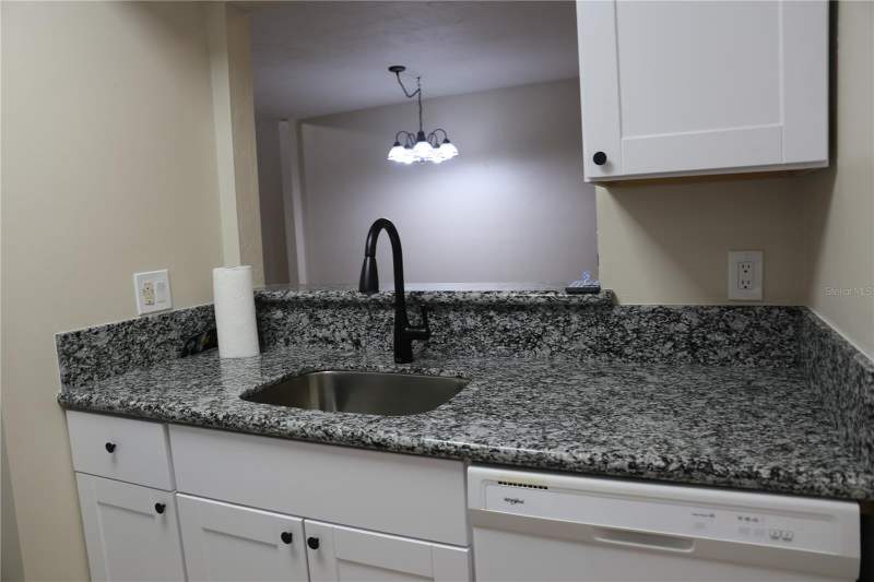 2 bedroom Townhouse at 5831 SW 9th Place, Rockwood Villas, Gainesville — photo 3