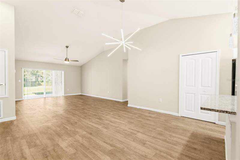 3 bedroom Single Family Residence at 3 Pierce Lane, Palm Coast Sec 26, Palm Coast — photo 2