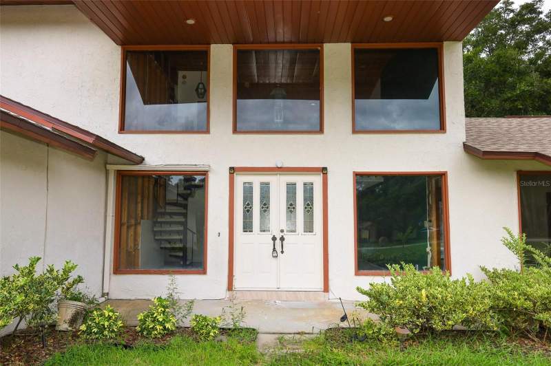 3 bedroom Single Family Residence at 312 Kimberly Court, Shadow Lake Woods, Sanford — photo 2