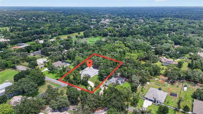 5 bedroom Single Family Residence at 2304 Clement Road, Oakwood Reserve, Lutz — photo 5