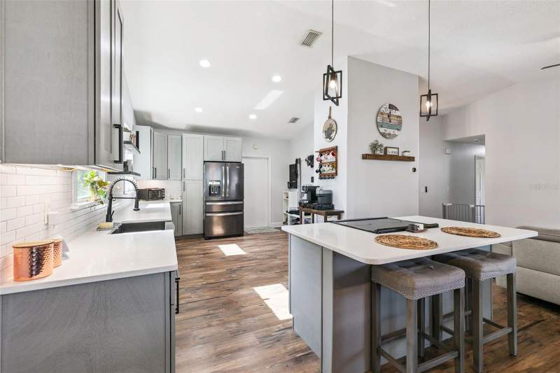 4 bedroom Single Family Residence at 2167 Monastery Circle, Royal Manor Estates Phase One, Orlando — photo 3