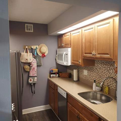 4411 Shady Terrace Lane #209, Tampa FL - photo 6 of 6