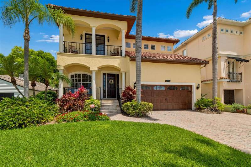 4 bedroom Single Family Residence at 107 Bermuda Avenue, Davis Islands Pb10 Pg52 To 57, Tampa — photo 2