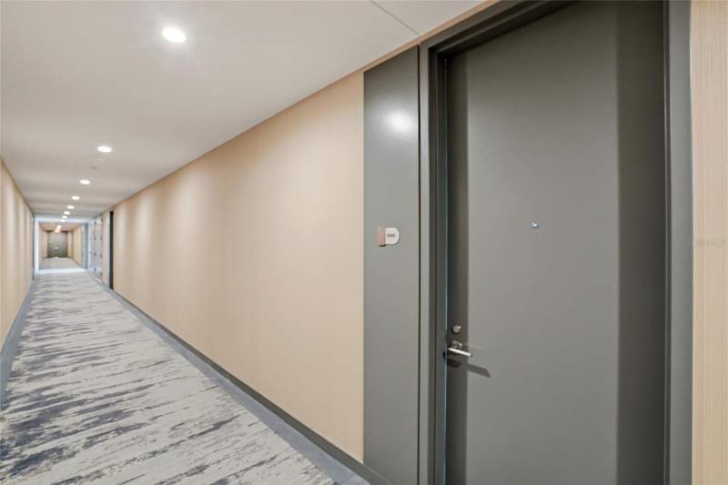 2 bedroom Condominium at 400 Central Avenue #2008, 400 Central, St Petersburg — photo 2