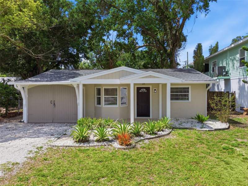 125 CRYSTAL BEACH AVENUE home for sale in Crystal Beach