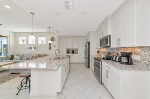 395 Aruba Circle #203, Bradenton FL - photo 11 of 56