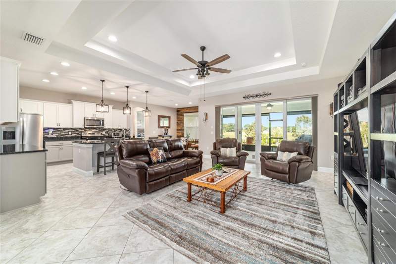 4 bedroom Single Family Residence at 1983 NW 79th Loop, Irish Acres, Ocala — photo 3